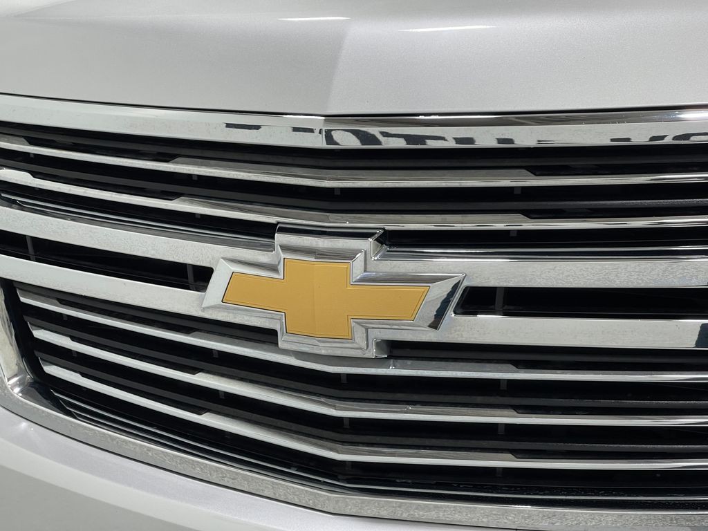 2020 Chevrolet Suburban Image 43