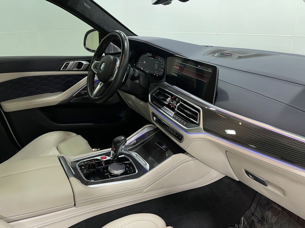 2023 BMW X6 Image 22