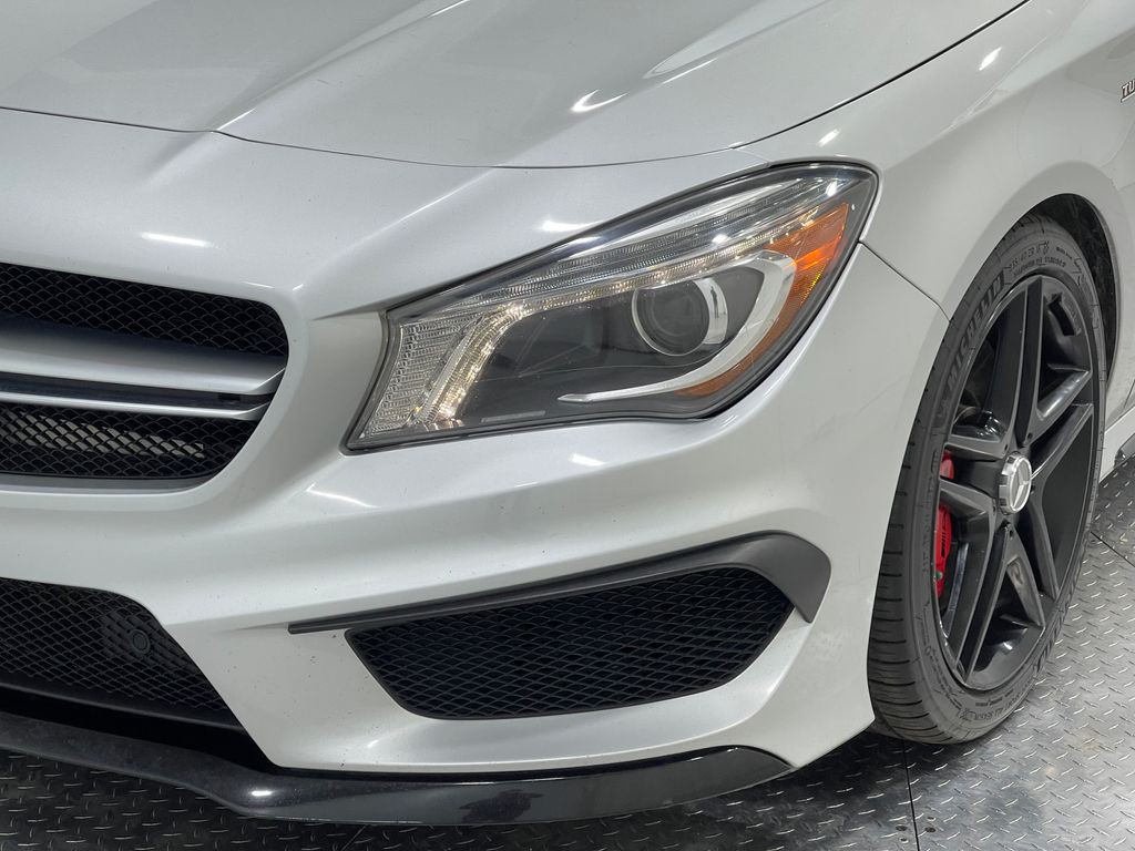 2014 Mercedes-Benz CLA-Class Image 35