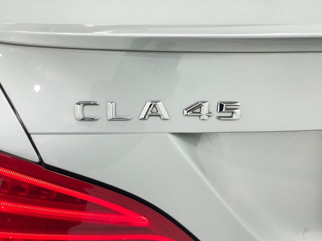 2014 Mercedes-Benz CLA-Class Image 39