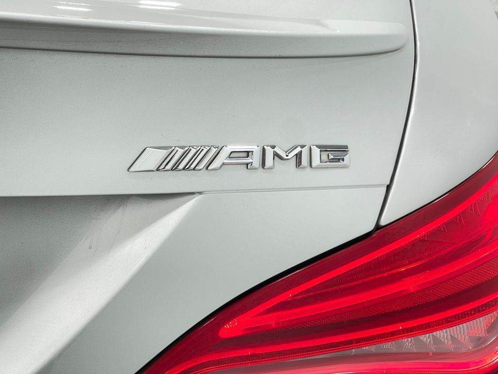 2014 Mercedes-Benz CLA-Class Image 40