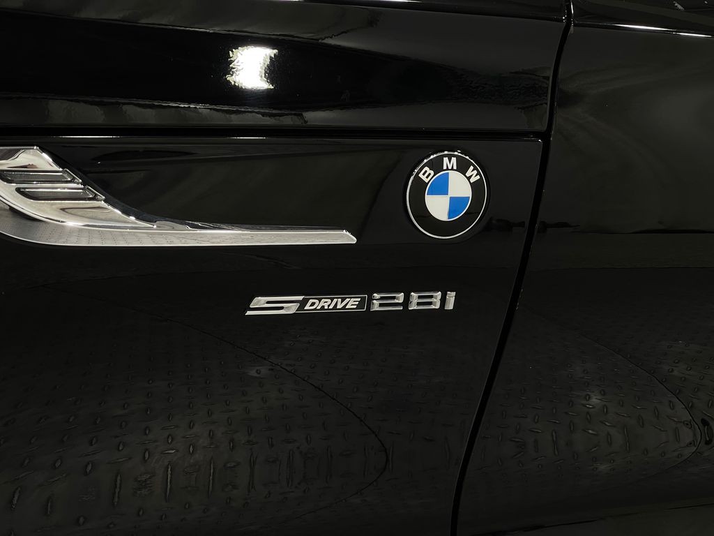 2015 BMW Z4 Image 37