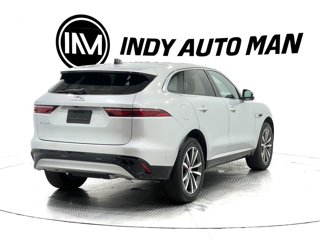 2021 Jaguar F-PACE Image 4