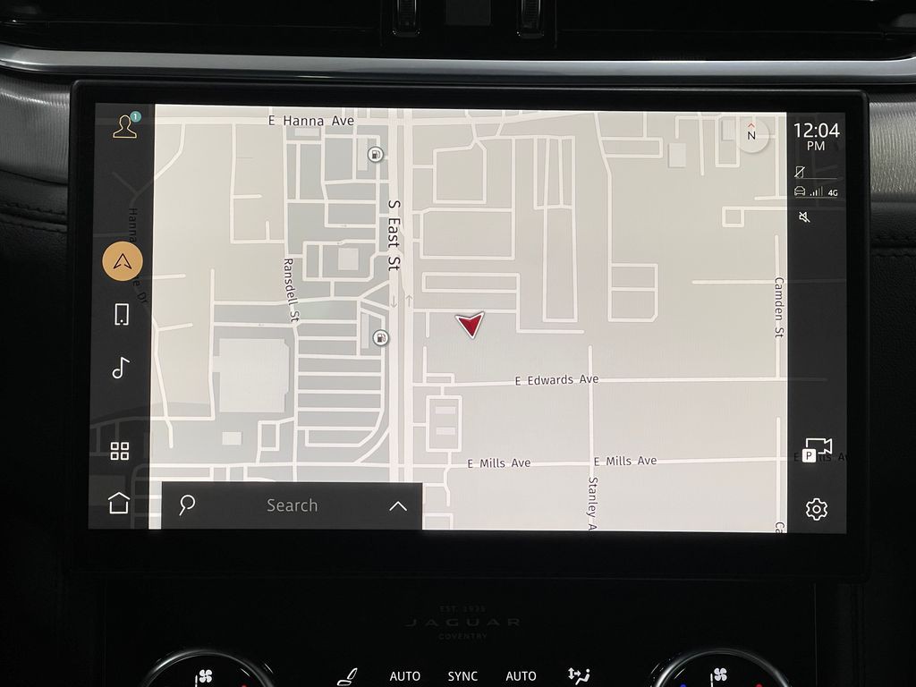2021 Jaguar F-PACE Image 10