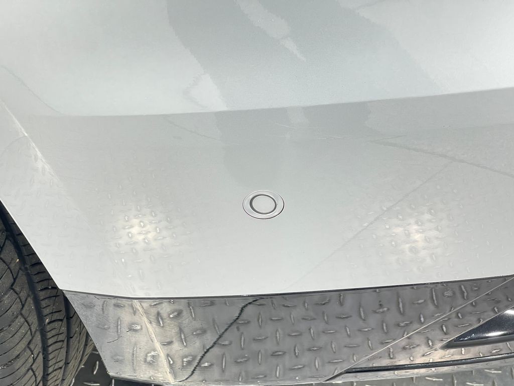 2021 Jaguar F-PACE Image 12