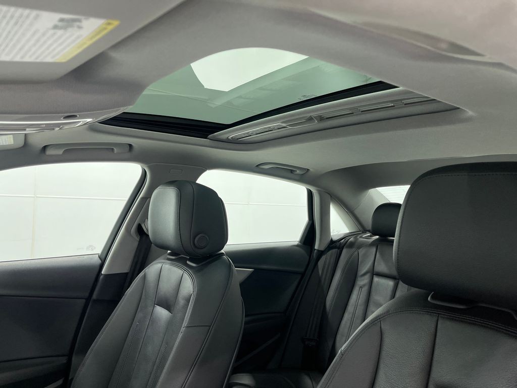 2018 Audi A4 Image 12