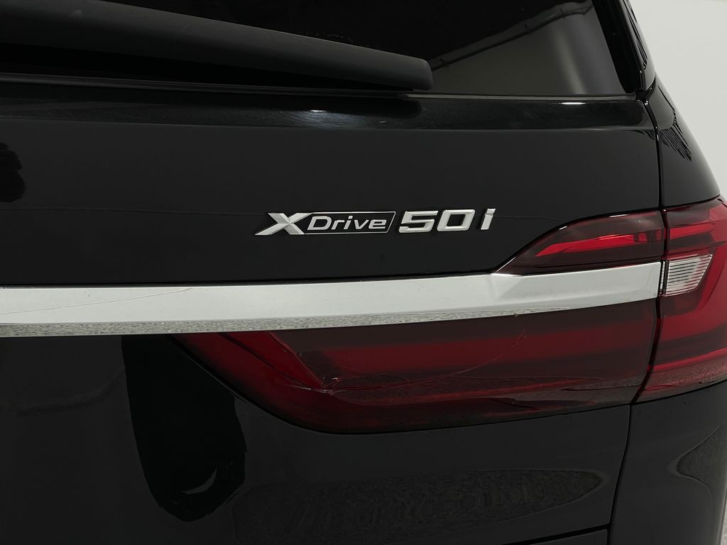 2019 BMW X7 Image 45