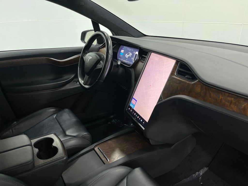 2019 Tesla Model X Image 21