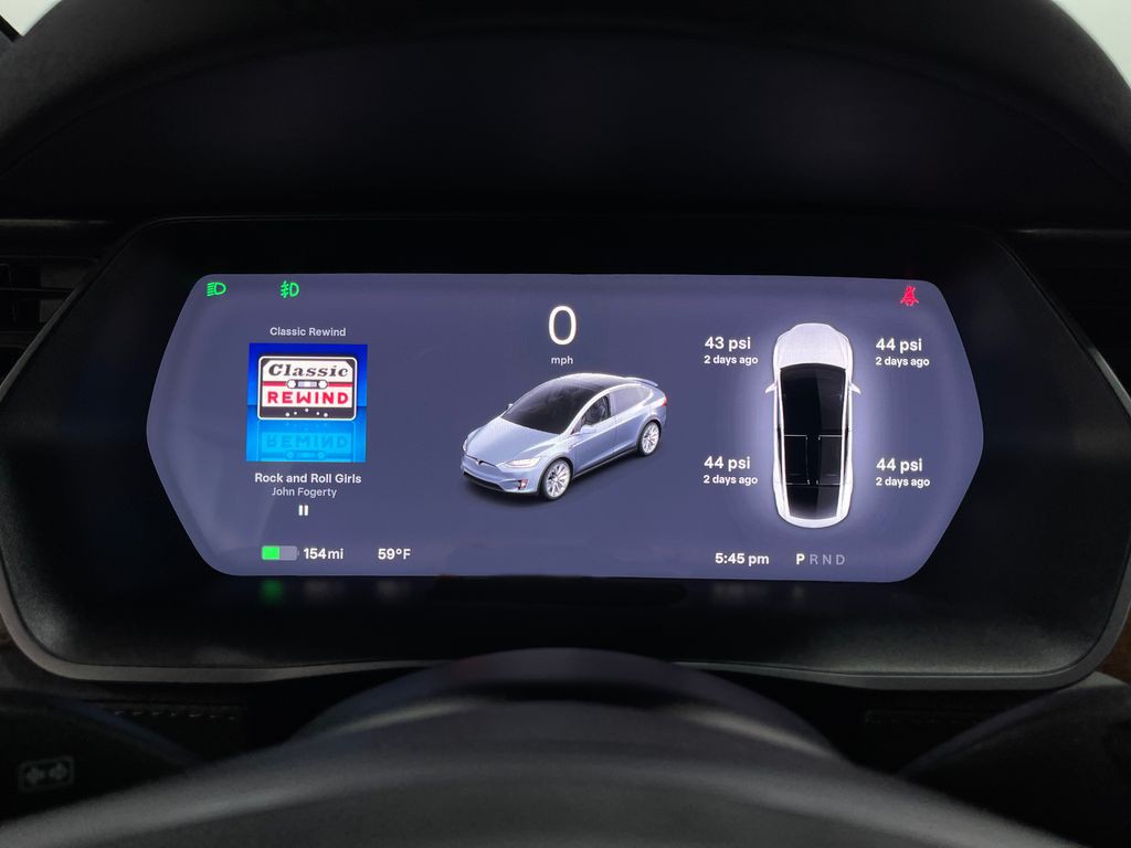 2019 Tesla Model X Image 23