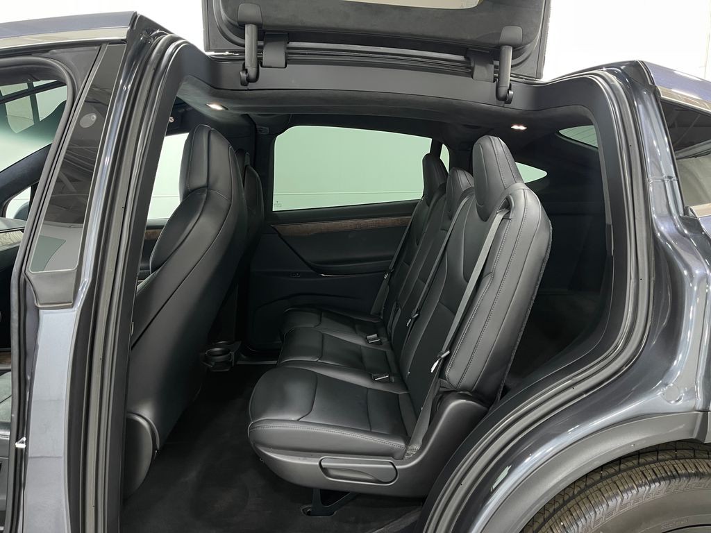 2019 Tesla Model X Image 29
