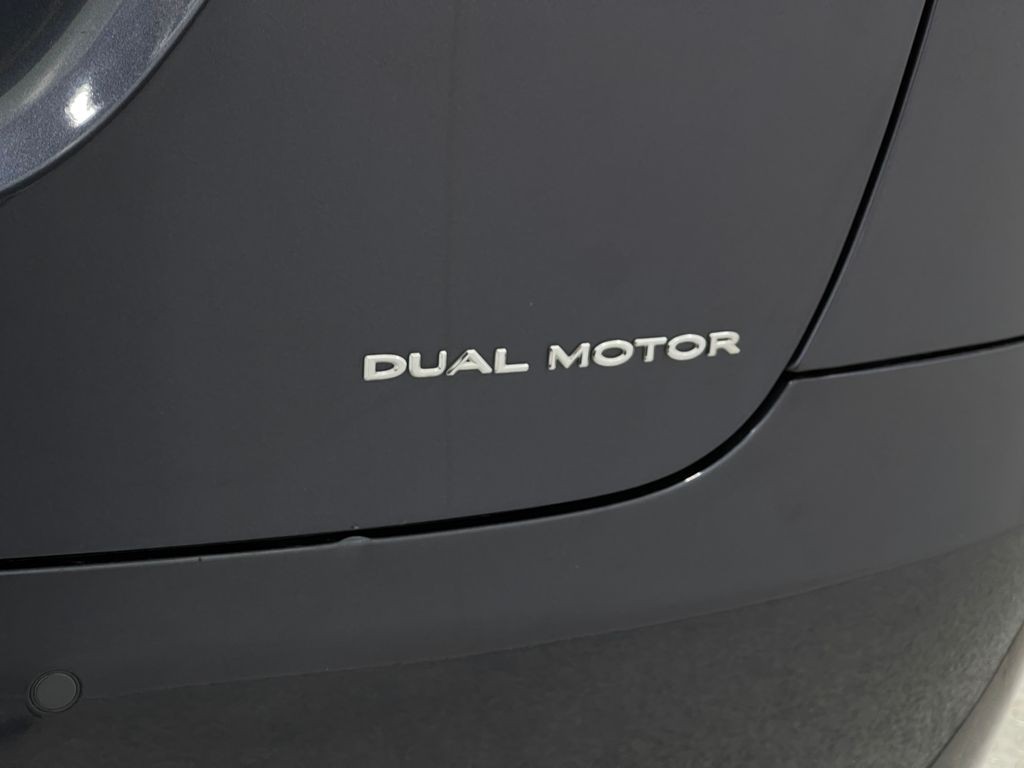 2019 Tesla Model X Image 39