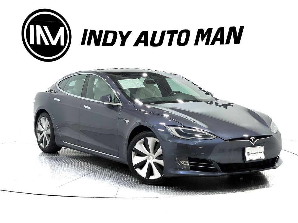 2021 Tesla Model S Image 2
