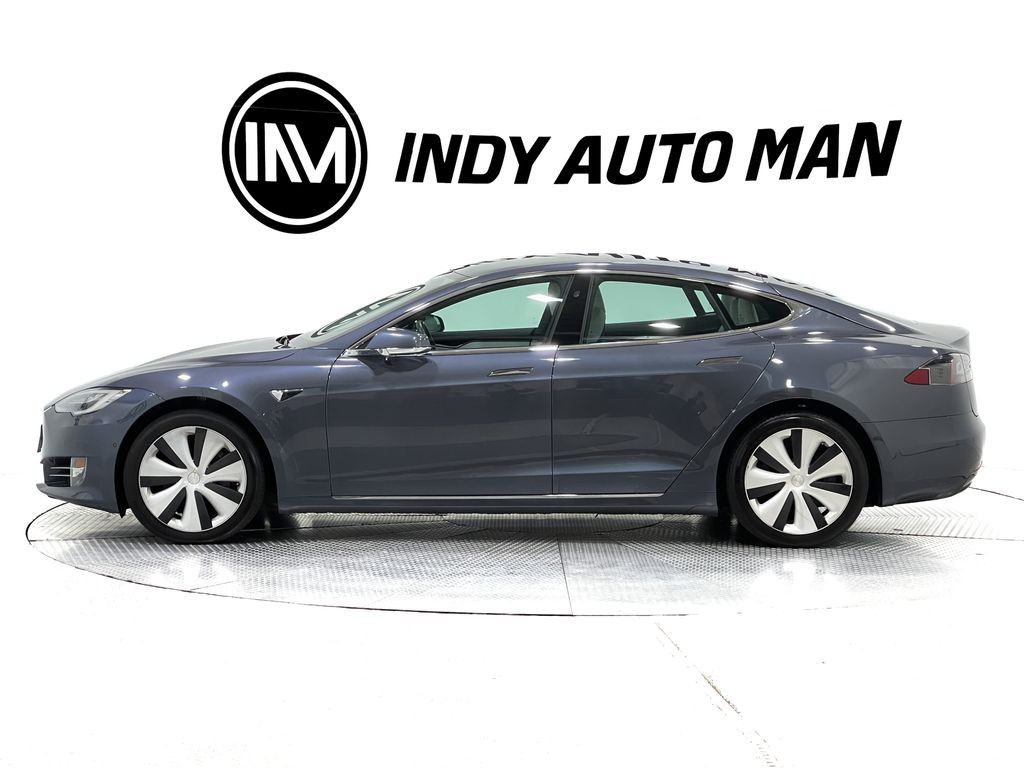 2021 Tesla Model S Image 7