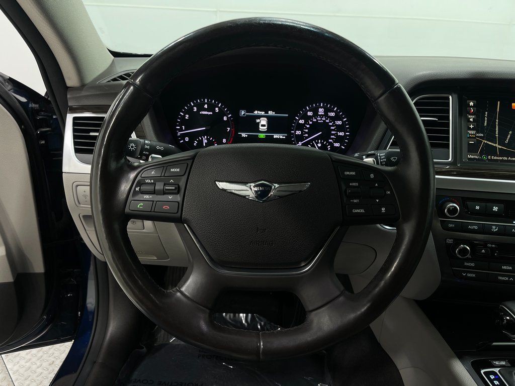 2018 Genesis G80 Image 21
