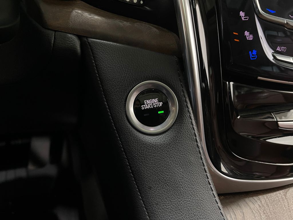 2019 Cadillac Escalade Image 22