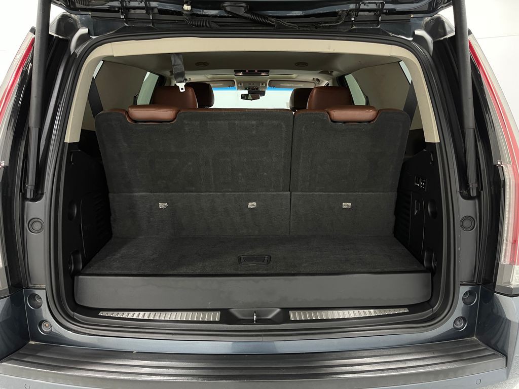 2019 Cadillac Escalade Image 28