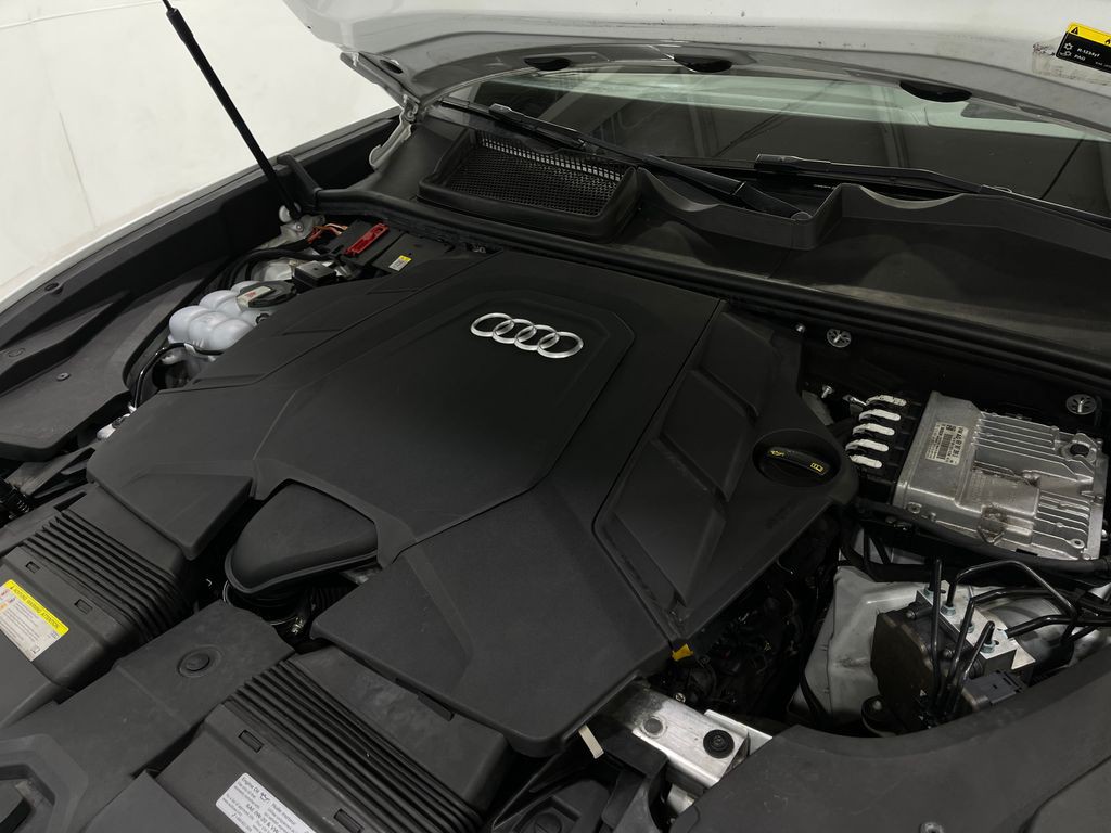 2020 Audi Q8 Image 29