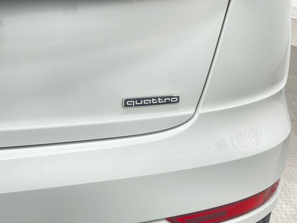 2020 Audi Q8 Image 42