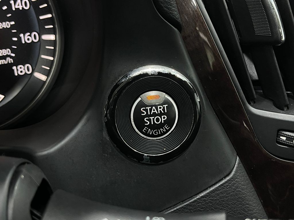2019 INFINITI Q50 Image 18