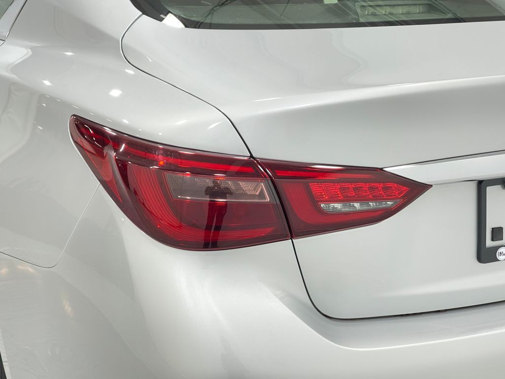 2019 INFINITI Q50 Image 28