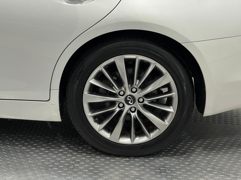 2019 INFINITI Q50 Image 29
