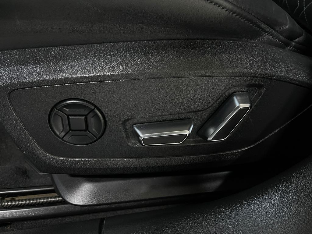 2020 Audi S6 Image 18