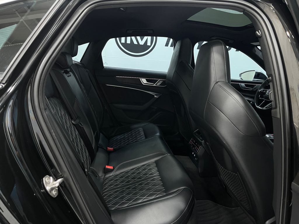 2020 Audi S6 Image 32