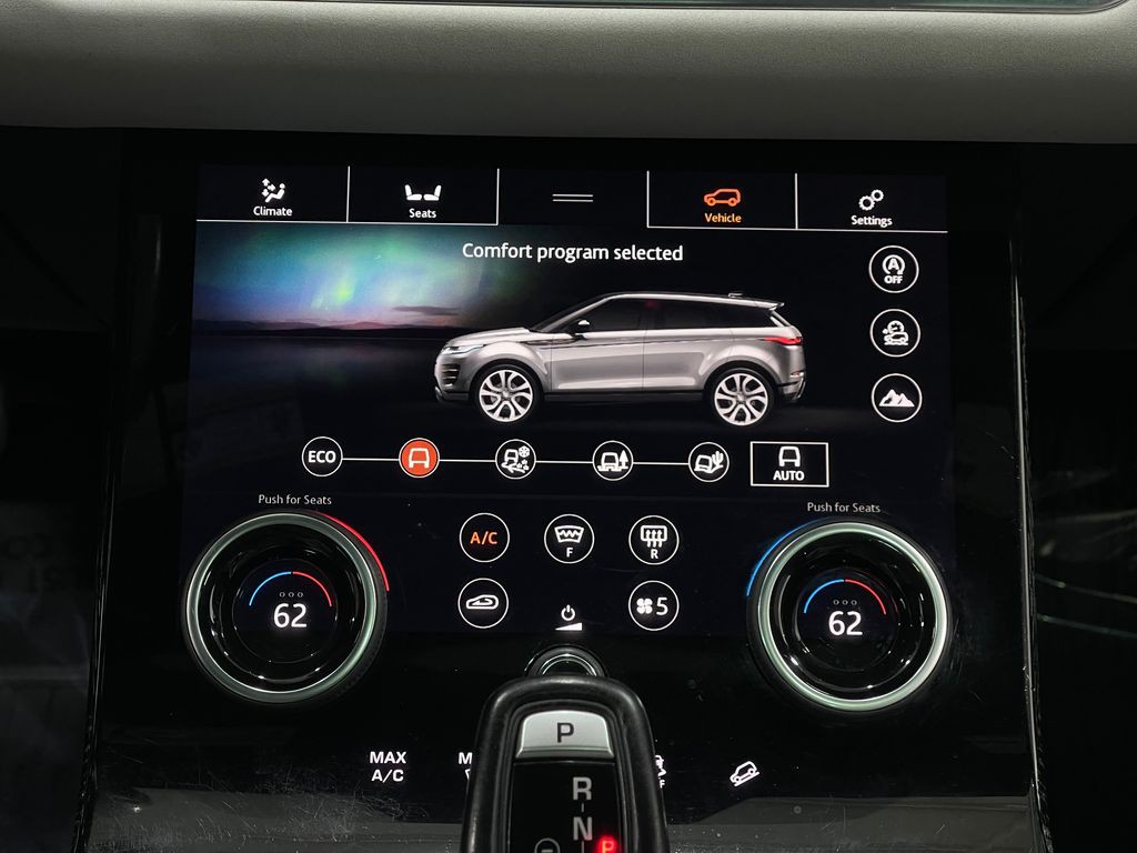 2020 Land Rover Range Rover Evoque Image 25