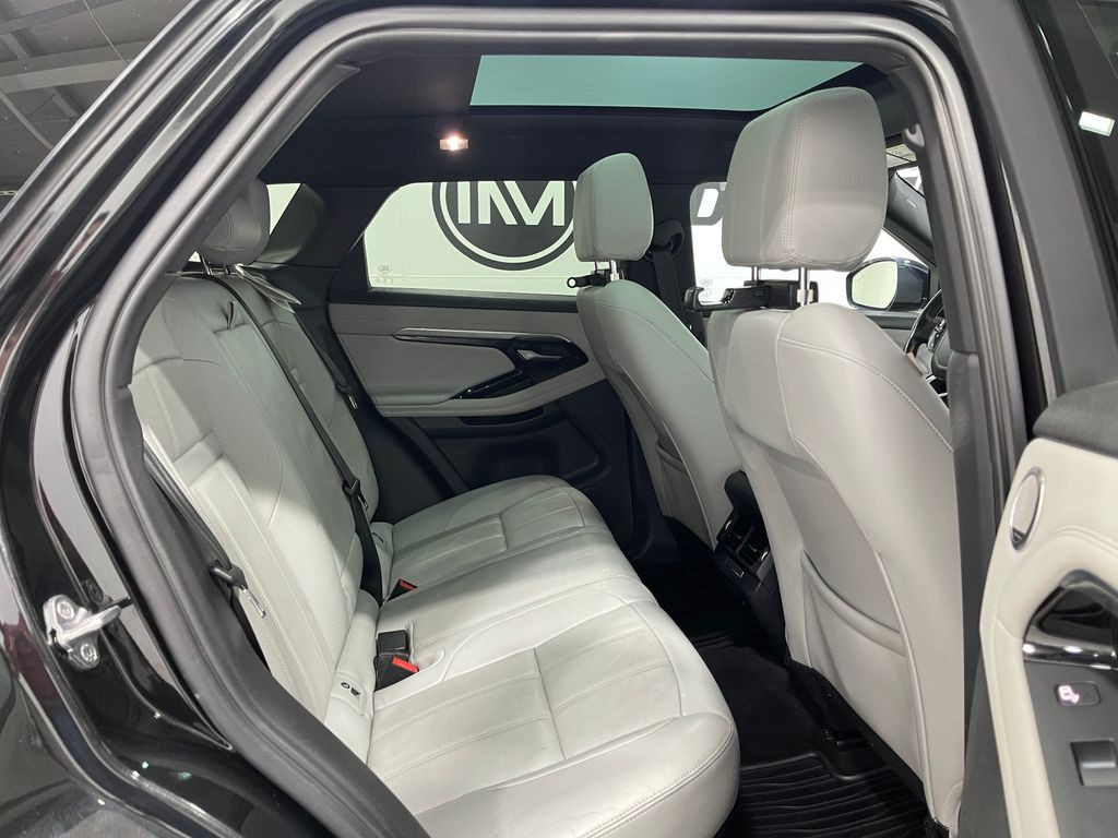 2020 Land Rover Range Rover Evoque Image 31