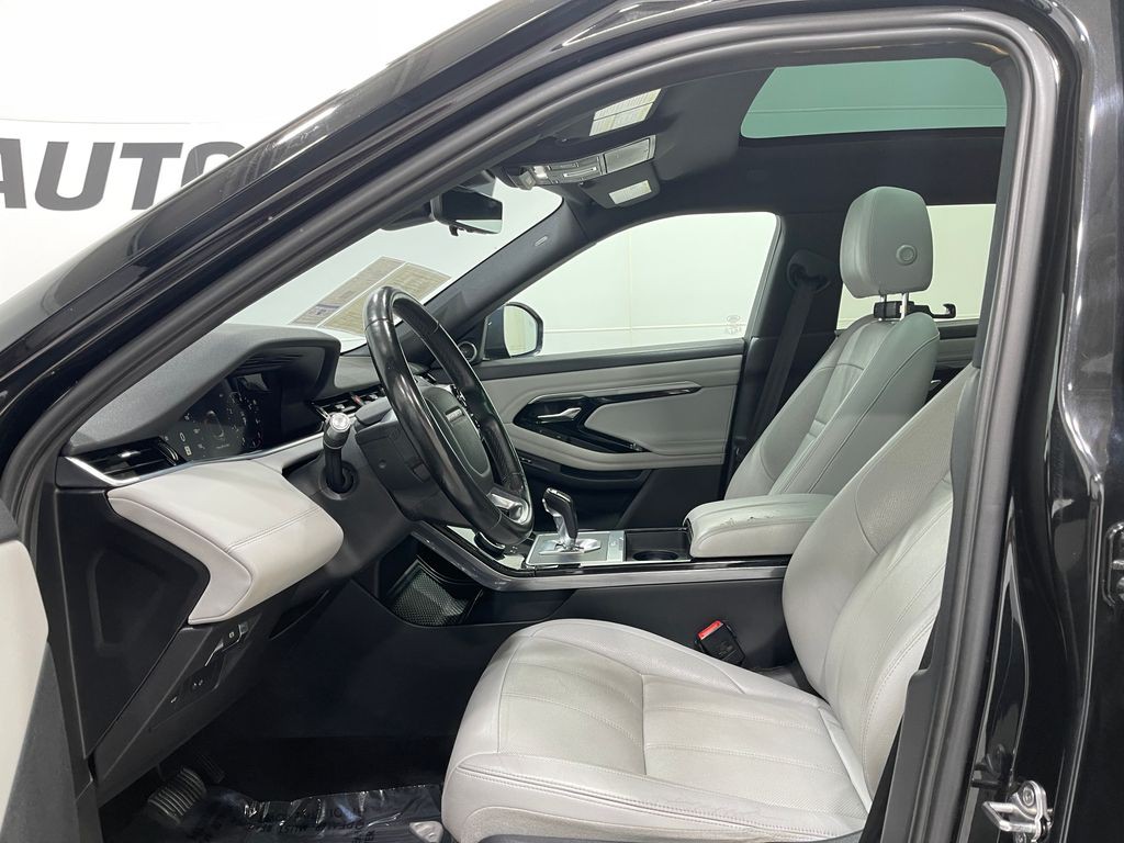 2020 Land Rover Range Rover Evoque Image 13