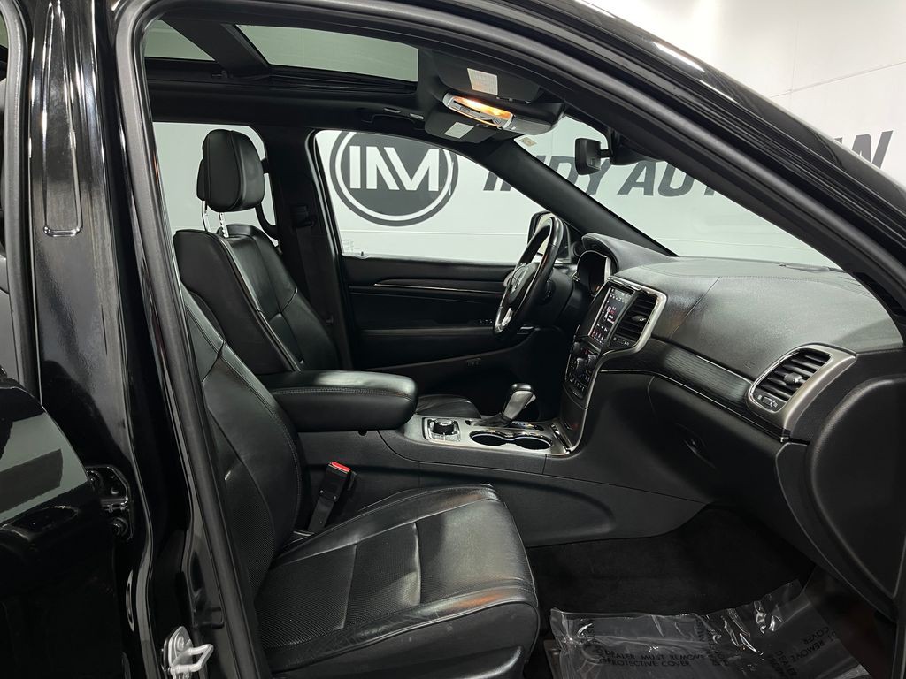 2018 Jeep Grand Cherokee Image 33