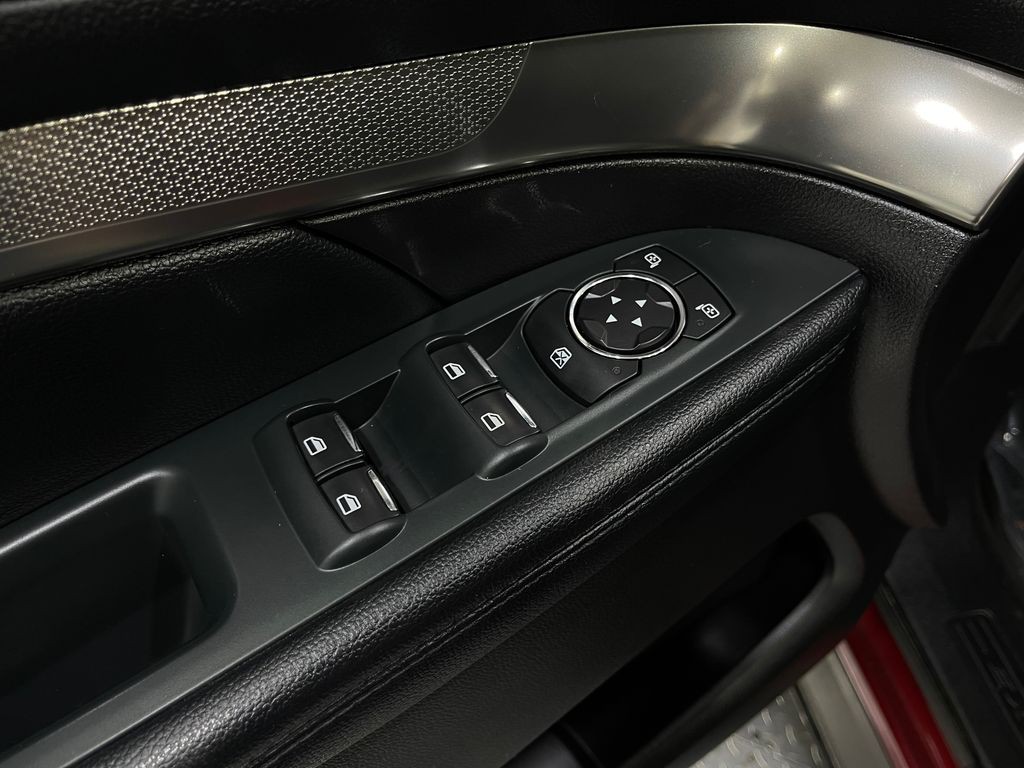 2018 Ford Explorer Image 16