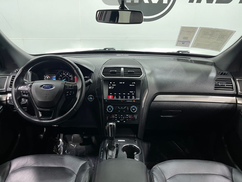 2018 Ford Explorer Image 19