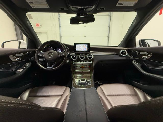 2017 Mercedes-Benz GLC-Class Image 5