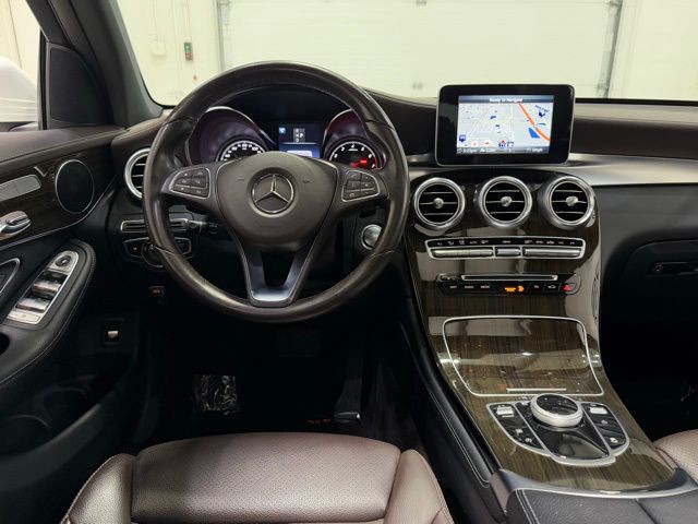2017 Mercedes-Benz GLC-Class Image 6