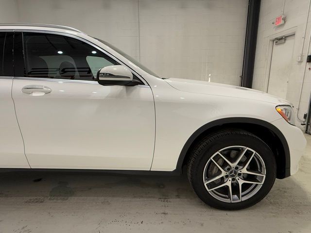 2017 Mercedes-Benz GLC-Class Image 22