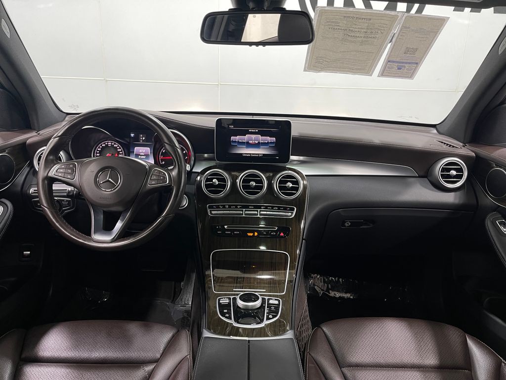 2017 Mercedes-Benz GLC-Class Image 19