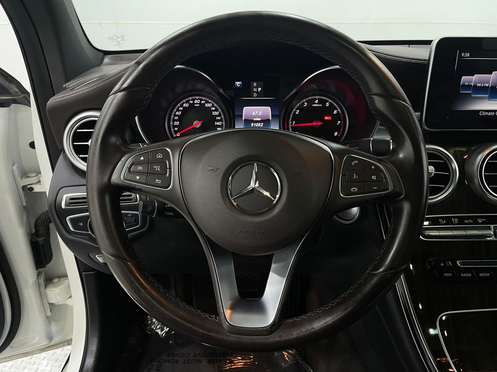 2017 Mercedes-Benz GLC-Class Image 22