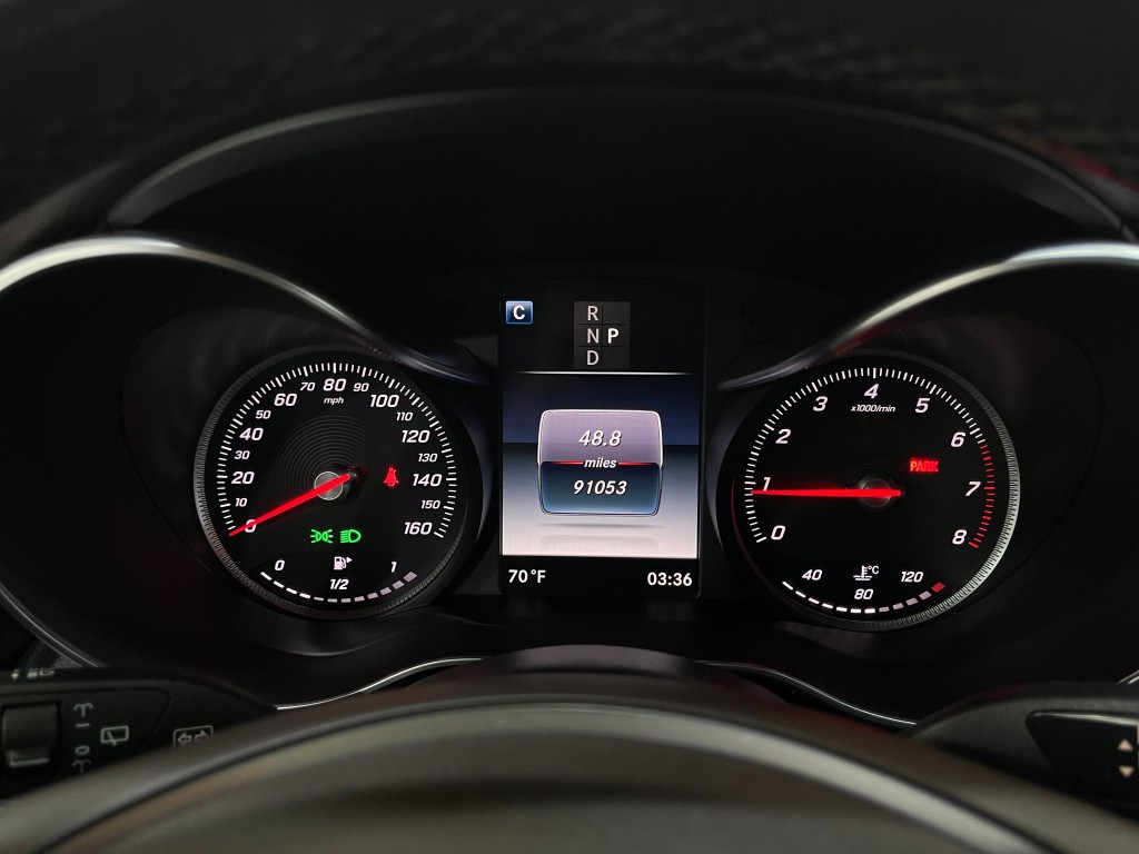 2017 Mercedes-Benz GLC-Class Image 23