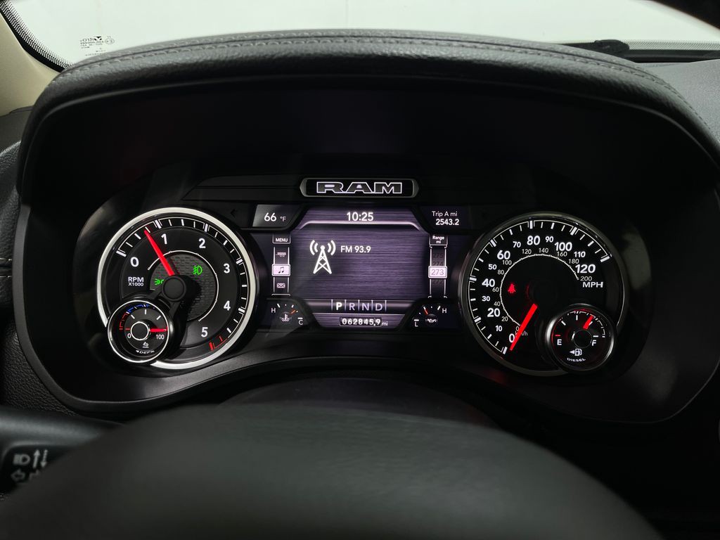 2020 RAM 1500 Image 23