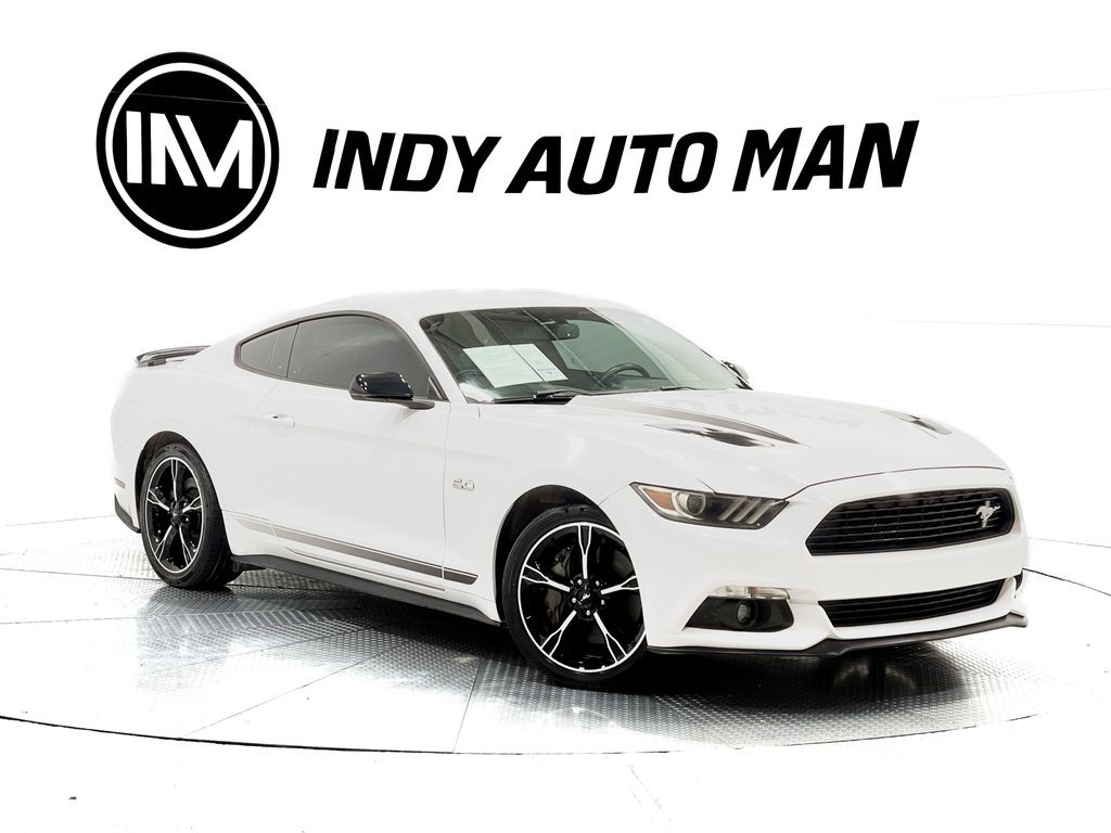 2017 Ford Mustang Image 2