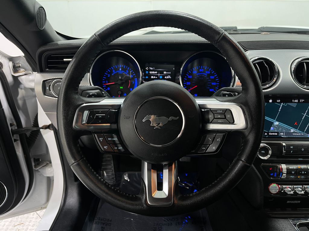 2017 Ford Mustang Image 22
