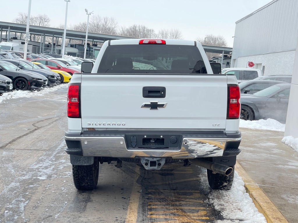 2017 Chevrolet Silverado 1500 Image 4