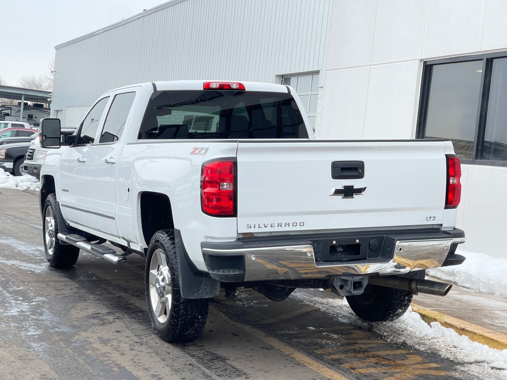2017 Chevrolet Silverado 1500 Image 5