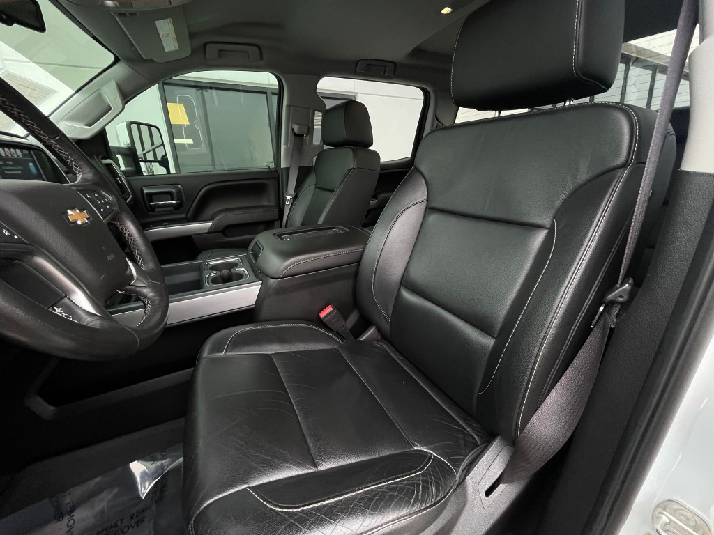 2017 Chevrolet Silverado 1500 Image 13