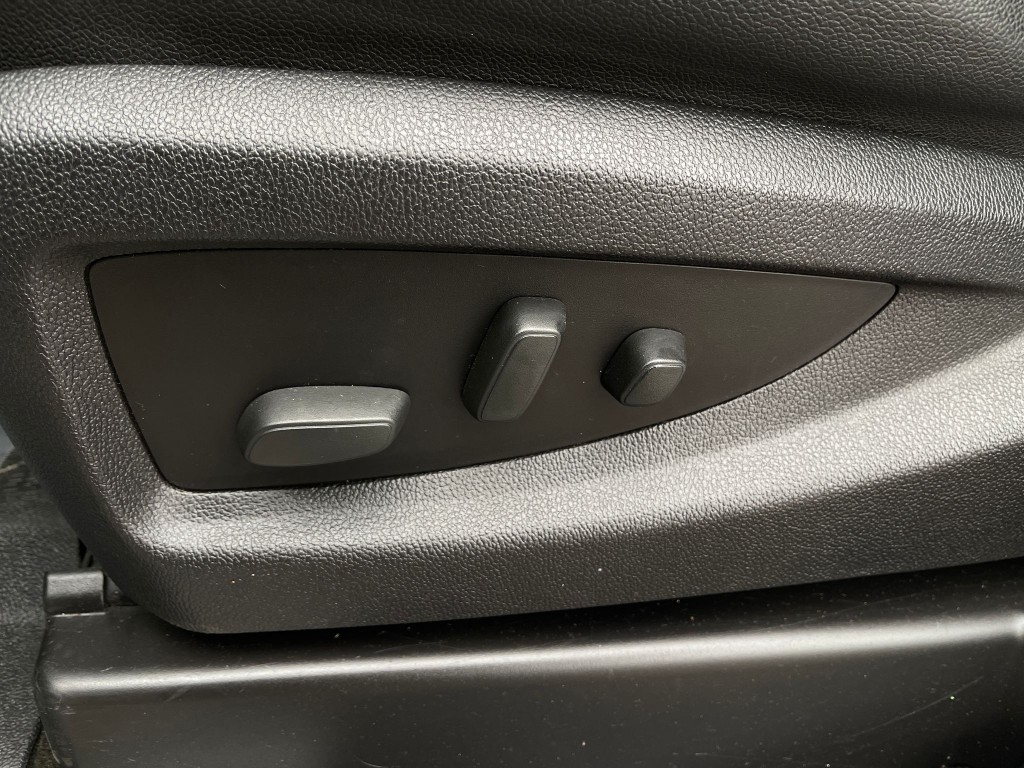 2017 Chevrolet Silverado 1500 Image 16