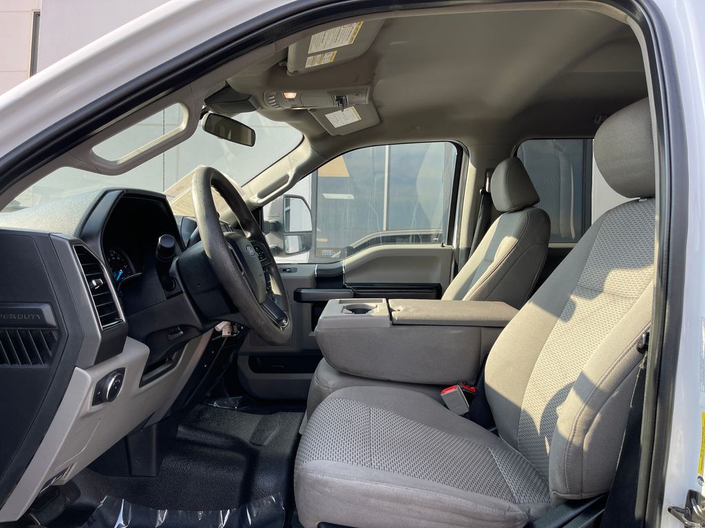 2021 Ford F-250 Image 10