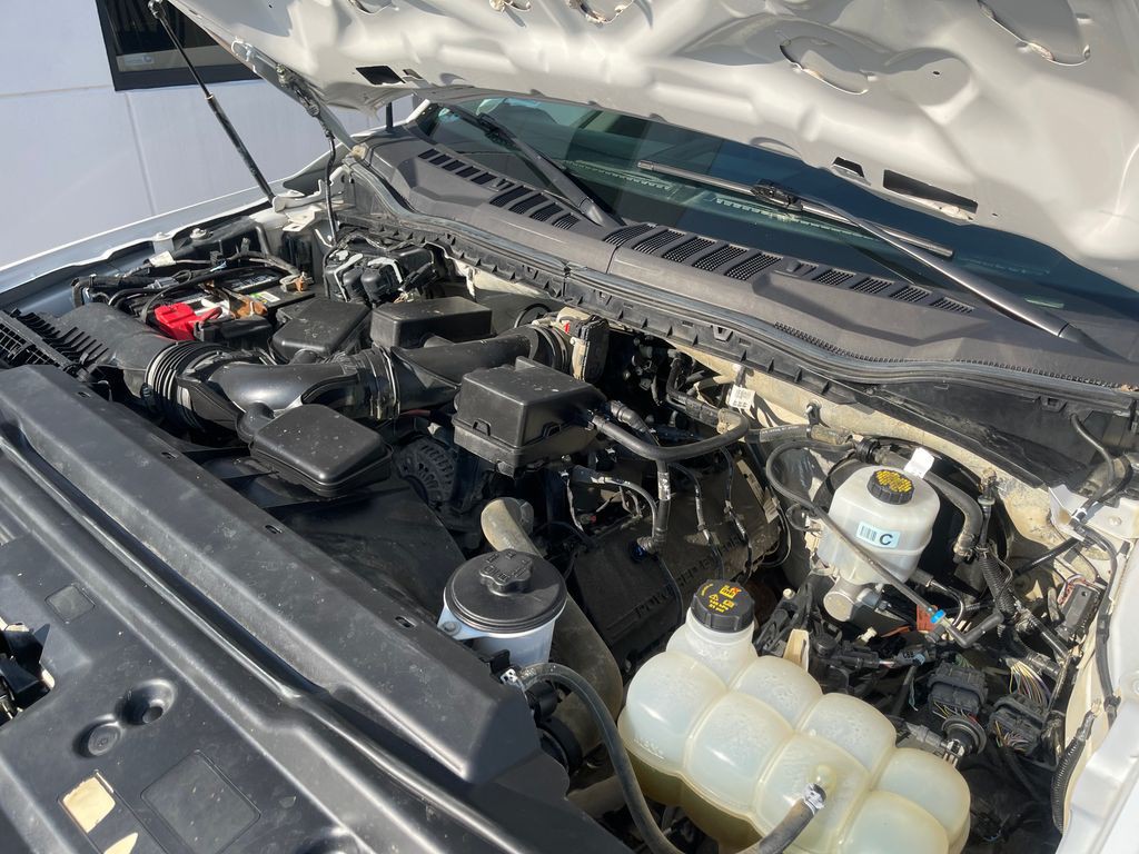 2021 Ford F-250 Image 24