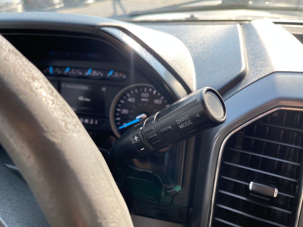 2021 Ford F-250 Image 26