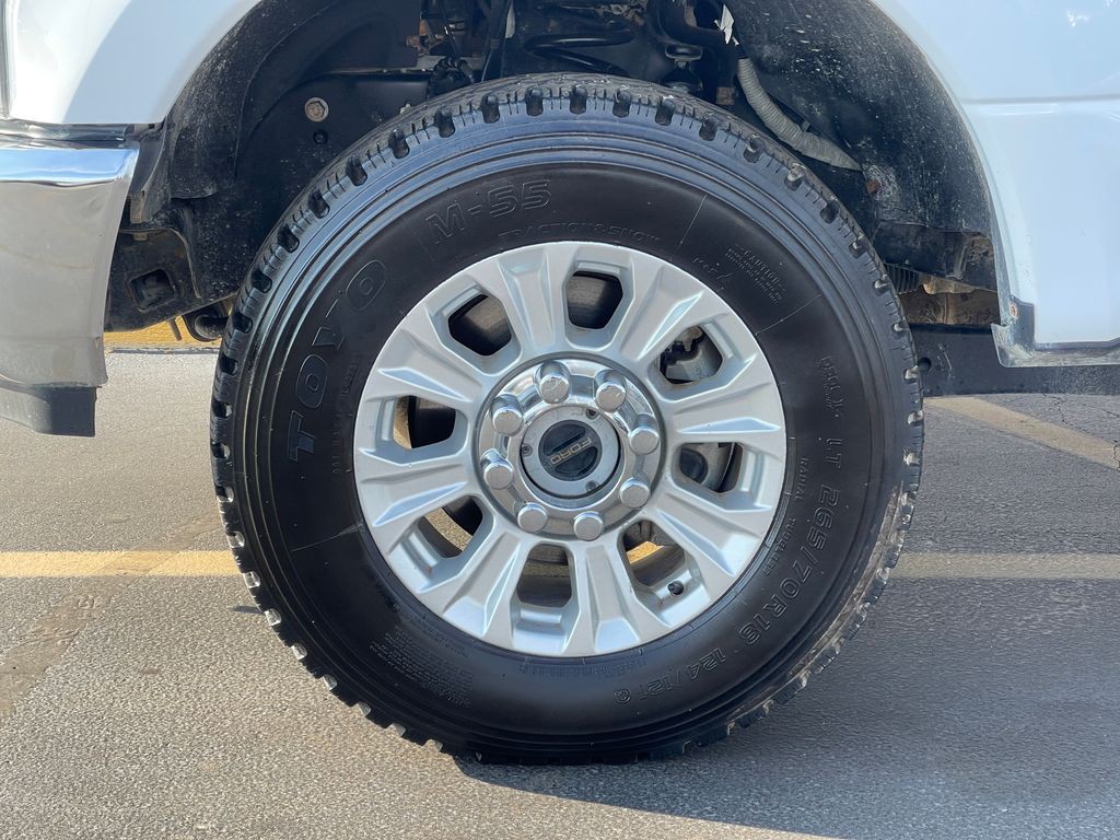 2021 Ford F-250 Image 32